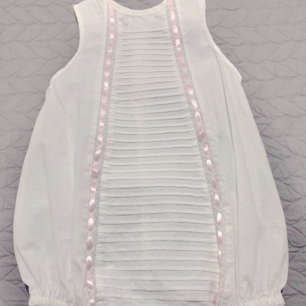 Bubble romper with pink Ribbon detail
